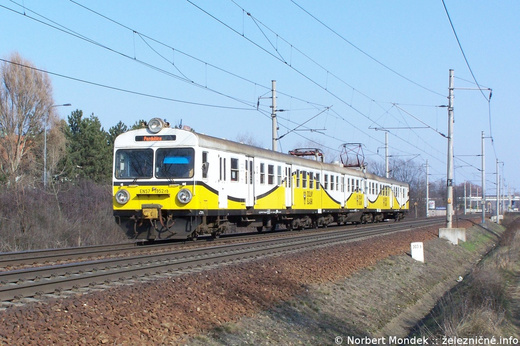 EN57-1952 na Sp 1918 Orlice Kodzko - Pardubice