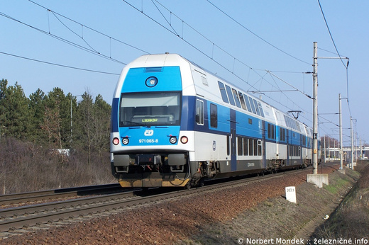 971.065 na Os 5019 (Praha -) Pardubice - Ústi nad Orlicí (- Lichkov)