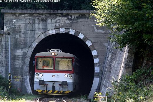 Oravský tunel