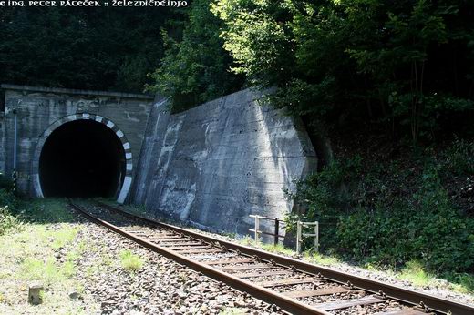 Oravský tunel