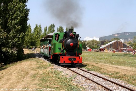 Nitrianska poná eleznica