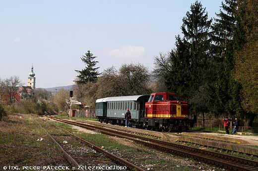 T 444.0060 v achticiach