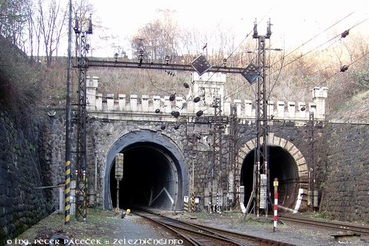 Najstarší železničný tunel na Slovensku