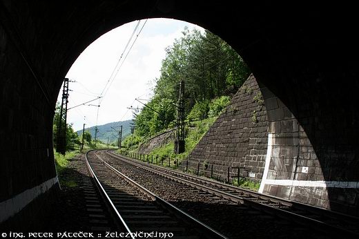 Bujanovský tunel
